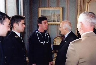 Delegazione di allievi dell'Accademia Navale di Livorno, in servizio di guardia d'onore al Palazzo del Quirinale