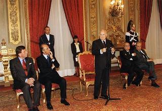 Mario Pescante, presidente del CONI, Primo Nebiolo, presidente della IAAF, Gianni Gola, presidente della FIDAL, ed una delegazione di atleti e dirigenti, in occasione del centenario di fondazione della Federazione Italiana di Atletica Leggera