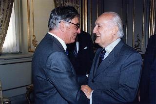 On. Giuseppe Avolio, presidente della Confederazione italiana degli agricoltori, con i presidenti regionali e provinciali, per il 20° anniversario di fondazione della CIA
