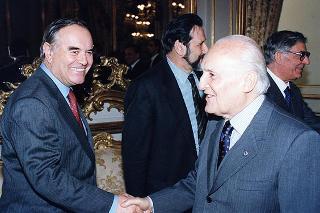 On. Giuseppe Avolio, presidente della Confederazione italiana degli agricoltori, con i presidenti regionali e provinciali, per il 20° anniversario di fondazione della CIA