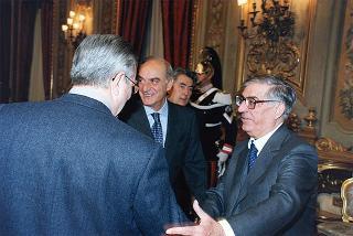 On. Giuseppe Avolio, presidente della Confederazione italiana degli agricoltori, con i presidenti regionali e provinciali, per il 20° anniversario di fondazione della CIA