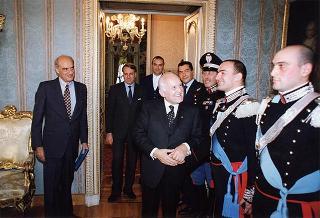 Delegazione di allievi Carabinieri di Roma, in servizio di guardia d'onore al Palazzo del Quirinale