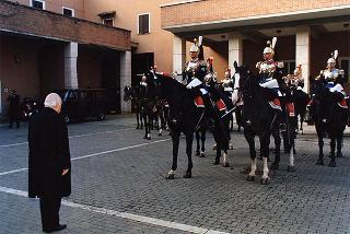 Visita del Presidente della Repubblica al Comando del Reggimento Corazzieri. Caserma Alessandro Negri di Sanfront
