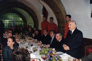 Visita del Presidente della Repubblica al Comando del Reggimento Corazzieri. Caserma Alessandro Negri di Sanfront