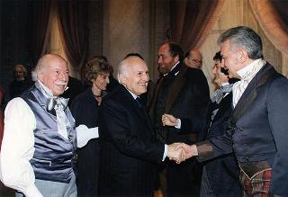 Intervento del Presidente della Repubblica alla rappresentazione della commedia "Mercadet l'affarista" di Honorè de Balzac, promossa dall'Ente Teatrale Italiano per rendere omaggio alla lunga attività artistica di Ernesto Calindri, protagonista dello spettacolo.