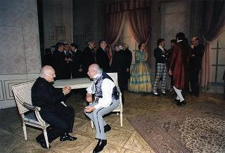 Intervento del Presidente della Repubblica alla rappresentazione della commedia "Mercadet l'affarista" di Honorè de Balzac, promossa dall'Ente Teatrale Italiano per rendere omaggio alla lunga attività artistica di Ernesto Calindri, protagonista dello spettacolo.
