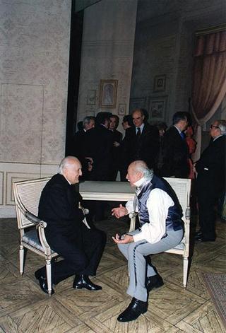 Intervento del Presidente della Repubblica alla rappresentazione della commedia "Mercadet l'affarista" di Honorè de Balzac, promossa dall'Ente Teatrale Italiano per rendere omaggio alla lunga attività artistica di Ernesto Calindri, protagonista dello spettacolo.