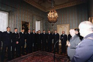 Delegazione di ufficiali e militari di truppa della Compagnia d'onore dell'Aeronautica Militare, in servizio di guardia d'onore al Palazzo del Quirinale