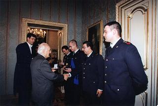 Delegazione di ufficiali e militari di truppa della Compagnia d'onore dell'Aeronautica Militare, in servizio di guardia d'onore al Palazzo del Quirinale