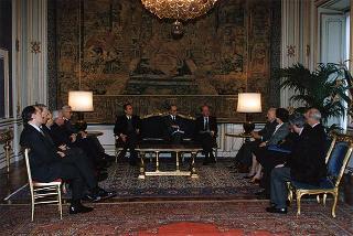 Prof. Vincenzo Cappelletti, presidente del Comitato per la difesa della cultura italiana, ed una delegazione del Comitato