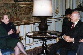 Madeleine Albright, Segretario di Stato degli Stati Uniti d'America (USA)