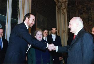 Madeleine Albright, Segretario di Stato degli Stati Uniti d'America (USA)