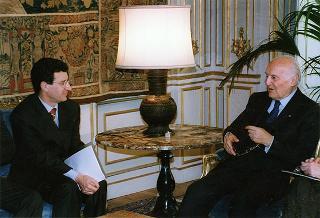 Vannino Chiti, nuovo presidente della Conferenza dei presidenti delle Regioni e delle Province Autonome e presidente della Regione Toscana, con una delegazione della Conferenza