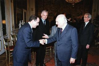 Avv. Enzo Bianco, presidente dell'Associazione nazionale Comuni italiani (ANCI), con una delegazione
