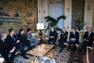 Avv. Enzo Bianco, presidente dell'Associazione nazionale Comuni italiani (ANCI), con una delegazione