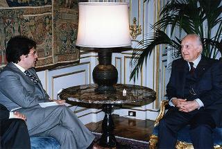 Avv. Enzo Bianco, presidente dell'Associazione nazionale Comuni italiani (ANCI), con una delegazione