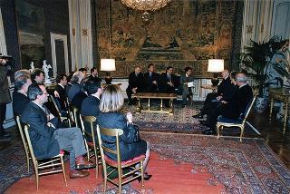 Avv. Enzo Bianco, presidente dell'Associazione nazionale Comuni italiani (ANCI), con una delegazione