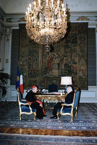 S. Em. Rev.ma il cardinale Francesco Colasuonno, Nunzio Apostolico in Italia