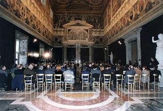 On. Walter Veltroni, vice presidente del Consiglio dei ministri, con i dirigenti della Federazione italiana gioco calcio ed i rappresentanti delle Associazioni di categoria, in occasione del 100° anniversario di fondazione della FGCI