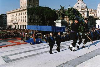 Roma, Piazza Venezia, Altare della Patria: intervento del Presidente della Repubblica alla Cerimonia celebrativa del 75° anniversario dell'Aeronautica Militare