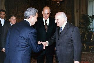 Farés Bouez, ministro degli affari esteri della Repubblica Libanese