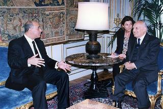 Farés Bouez, ministro degli affari esteri della Repubblica Libanese