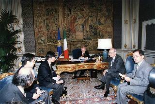 Intervista ad un gruppo di corrispondenti della stampa e Radio TV giapponese a Roma