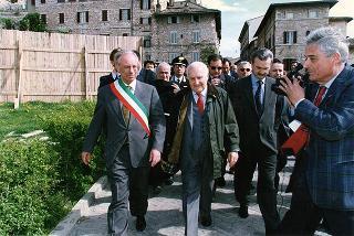 Marche e Umbria: visita del Presidente della Repubblica alle zone terremotate