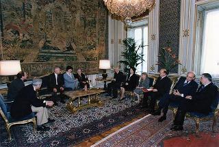 Diana Rosetti, con una delegazione della Fondazione Rosetti di Forlimpopoli, per presentare la ristampa dell'opera Romagna: geografia e storia