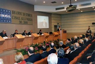 Roma, EUR: intervento del Presidente della Repubblica alla cerimonia inaugurale del Convegno &quot;100 anni di storia: l'INAIL alla vigilia del 2000&quot;