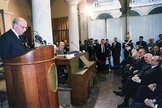 Roma, Istituto dell'Enciclopedia Italiana: intervento del Presidente della Repubblica alla conferenza del prof. Franco Modiglioni, Premio Nobel per l'economia, sul tema "Disoccupazione nell'euro e prestigio dell'euro", organizzata dall'Istituto La Malfa