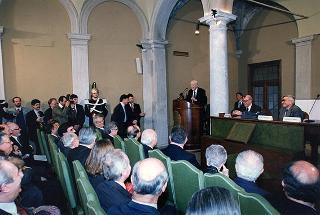 Roma, Istituto dell'Enciclopedia Italiana: intervento del Presidente della Repubblica alla conferenza del prof. Franco Modiglioni, Premio Nobel per l'economia, sul tema "Disoccupazione nell'euro e prestigio dell'euro", organizzata dall'Istituto La Malfa
