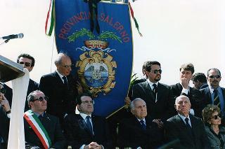 Sarno e Quindici: visita del Presidente della Repubblica alle zone alluvionate della Campania e intervento alle onoranze funebri delle vittime del nubifragio
