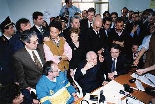 Sarno e Quindici: visita del Presidente della Repubblica alle zone alluvionate della Campania e intervento alle onoranze funebri delle vittime del nubifragio