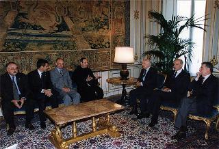 Padre Agostino Gardin, presidente onorario dell'Associazione Sorella Natura, con alcuni esponenti del sodalizio