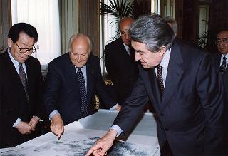 Li Ruihuan, presidente della Conferenza Consultiva Politica del Popolo Cinese