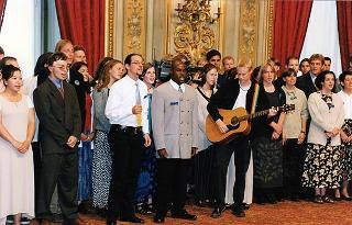 Giovani dell'Associazione internazionale "Viva la gente"
