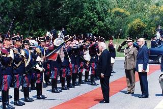 Roma: intervento del Presidente della Repubblica, in forma ufficiale, alla Festa della Polizia 1998
