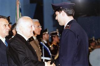 Roma: intervento del Presidente della Repubblica, in forma ufficiale, alla Festa della Polizia 1998