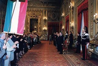 Cornelio Valetto, con una delegazione del Gruppo Anziani SAIAG