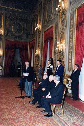 Cornelio Valetto, con una delegazione del Gruppo Anziani SAIAG