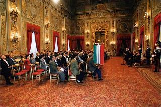 Cornelio Valetto, con una delegazione del Gruppo Anziani SAIAG