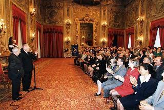 Cornelio Valetto, con una delegazione del Gruppo Anziani SAIAG