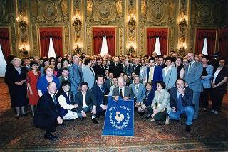 Cornelio Valetto, con una delegazione del Gruppo Anziani SAIAG