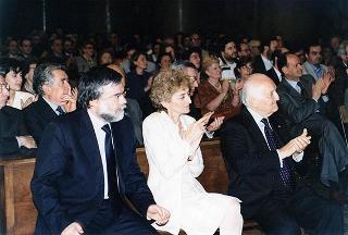 Roma, Chiesa di S. Maria in Trastevere: visita del Presidente della Repubblica alla Comunità di S. Egidio nel 30° anniversario di attività dell'Associazione