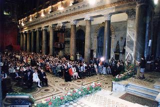 Roma, Chiesa di S. Maria in Trastevere: visita del Presidente della Repubblica alla Comunità di S. Egidio nel 30° anniversario di attività dell'Associazione