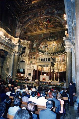 Roma, Chiesa di S. Maria in Trastevere: visita del Presidente della Repubblica alla Comunità di S. Egidio nel 30° anniversario di attività dell'Associazione