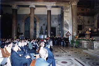 Roma, Chiesa di S. Maria in Trastevere: visita del Presidente della Repubblica alla Comunità di S. Egidio nel 30° anniversario di attività dell'Associazione