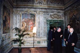 Roma, Chiesa di S. Maria in Trastevere: visita del Presidente della Repubblica alla Comunità di S. Egidio nel 30° anniversario di attività dell'Associazione