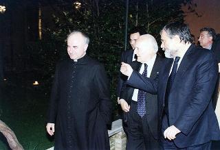 Roma, Chiesa di S. Maria in Trastevere: visita del Presidente della Repubblica alla Comunità di S. Egidio nel 30° anniversario di attività dell'Associazione